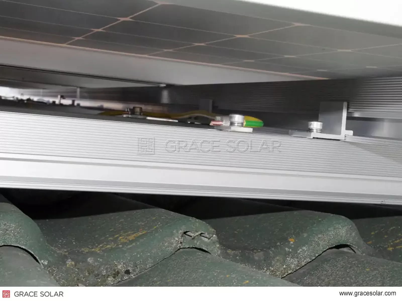 Alignement Panneaux pour Ensoleillement Maximal