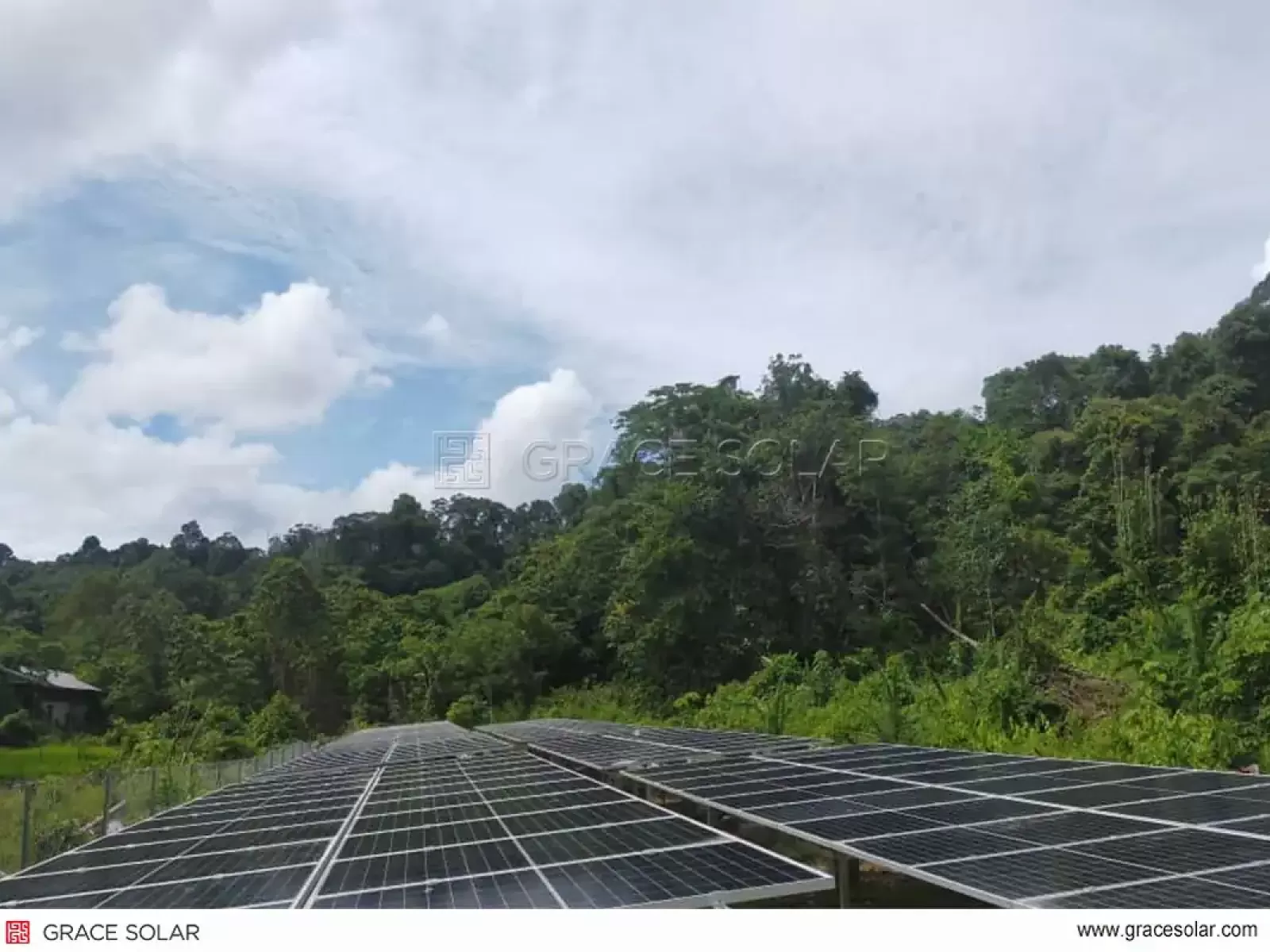 Conjunto Rastreador Solar Eixo Duplo Grace Solar - Projeto Malásia 3,5MW