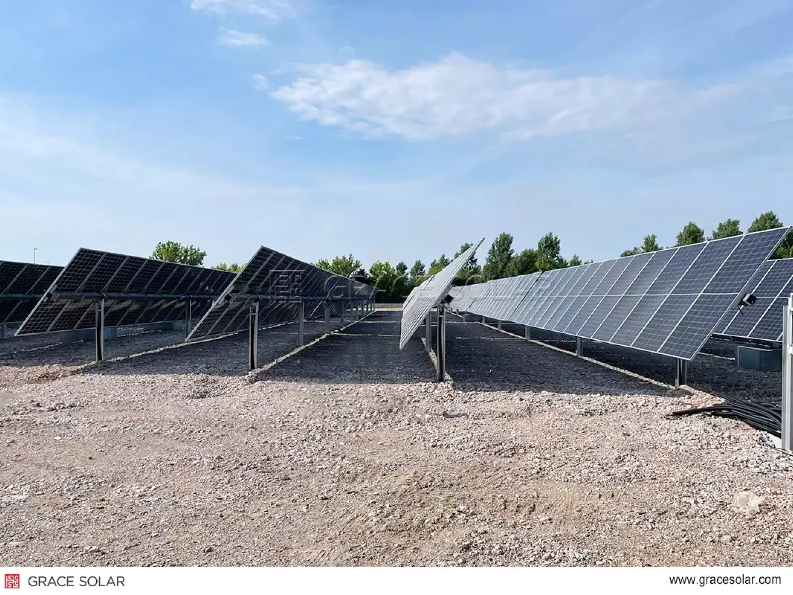 Système de Montage Solaire Haute Performance en Action