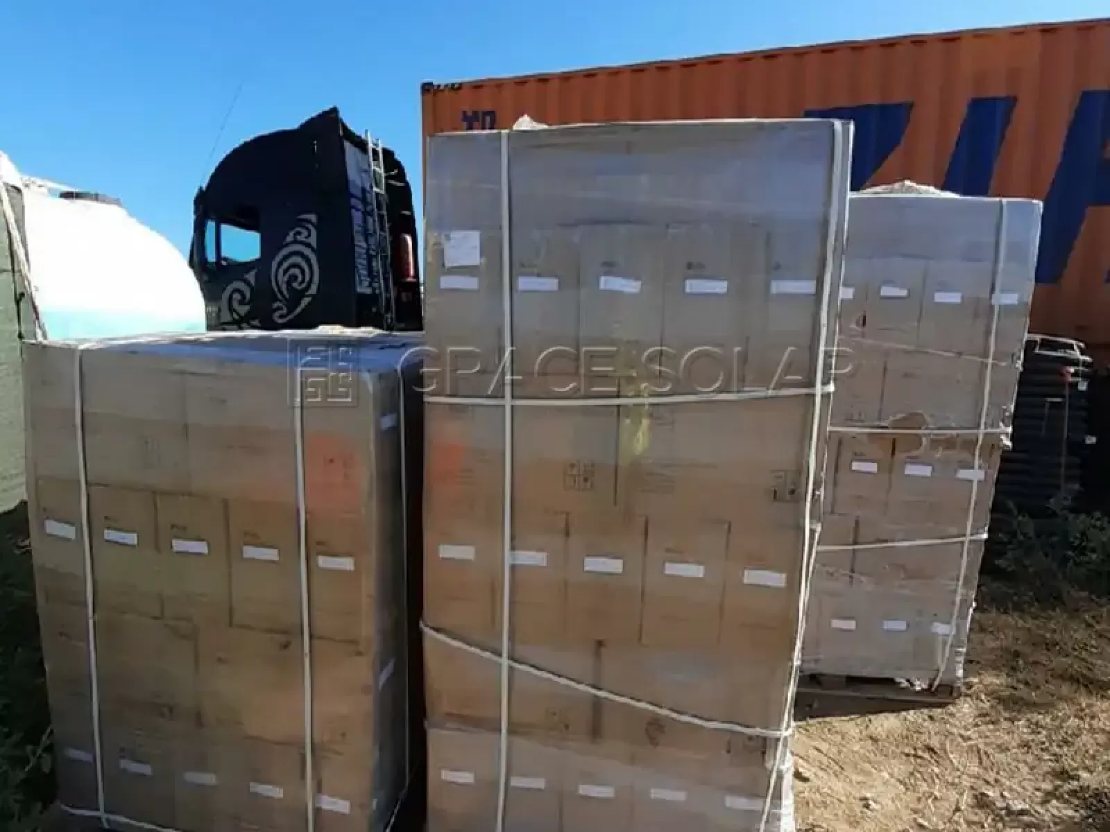 Centrale Solaire Antivent avec Mode Antineige (Italie)