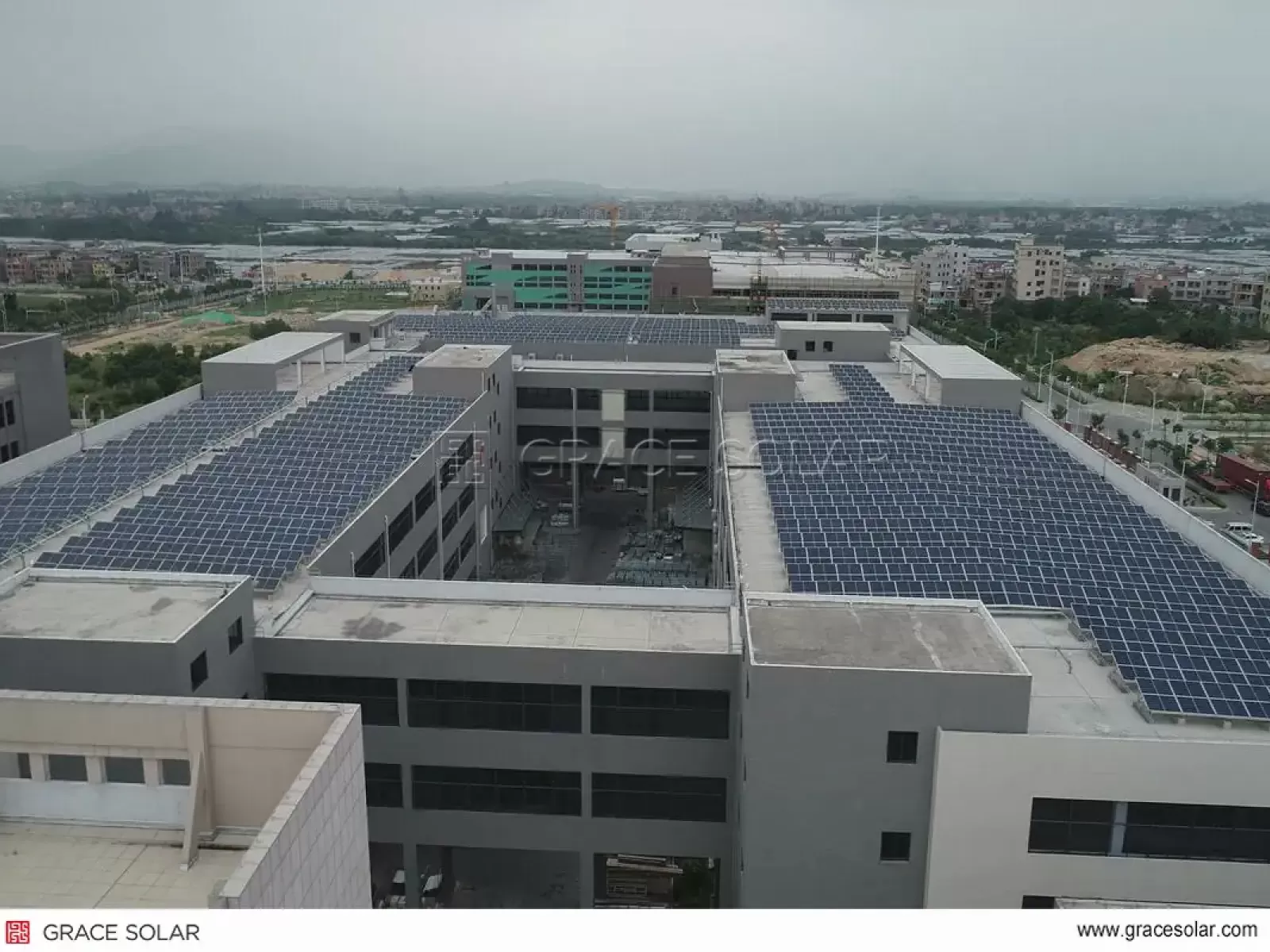 Grace Solar 880KW Rooftop Mounting System Panoramic Overview