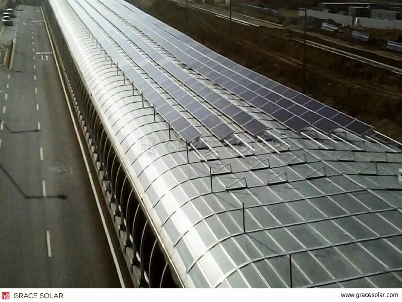 Estrutura triangular lastrada em alumínio