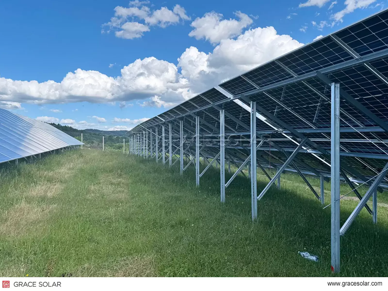 Système de suivi solaire Grace Solar 3MW en Bosnie