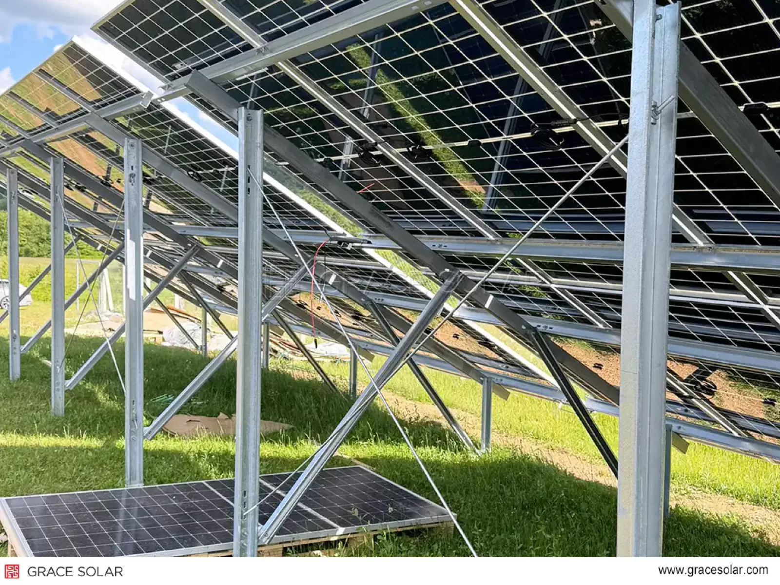 Conception modulaire en W pour résistance climatique