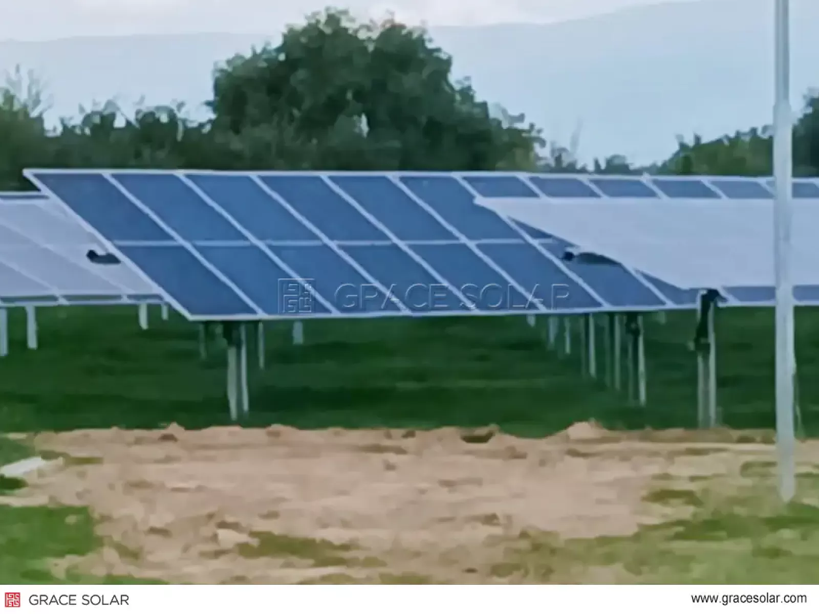 ​​Durable Solar Mounting Structure – 8.5MW GS-Light Tracker Deployment​​