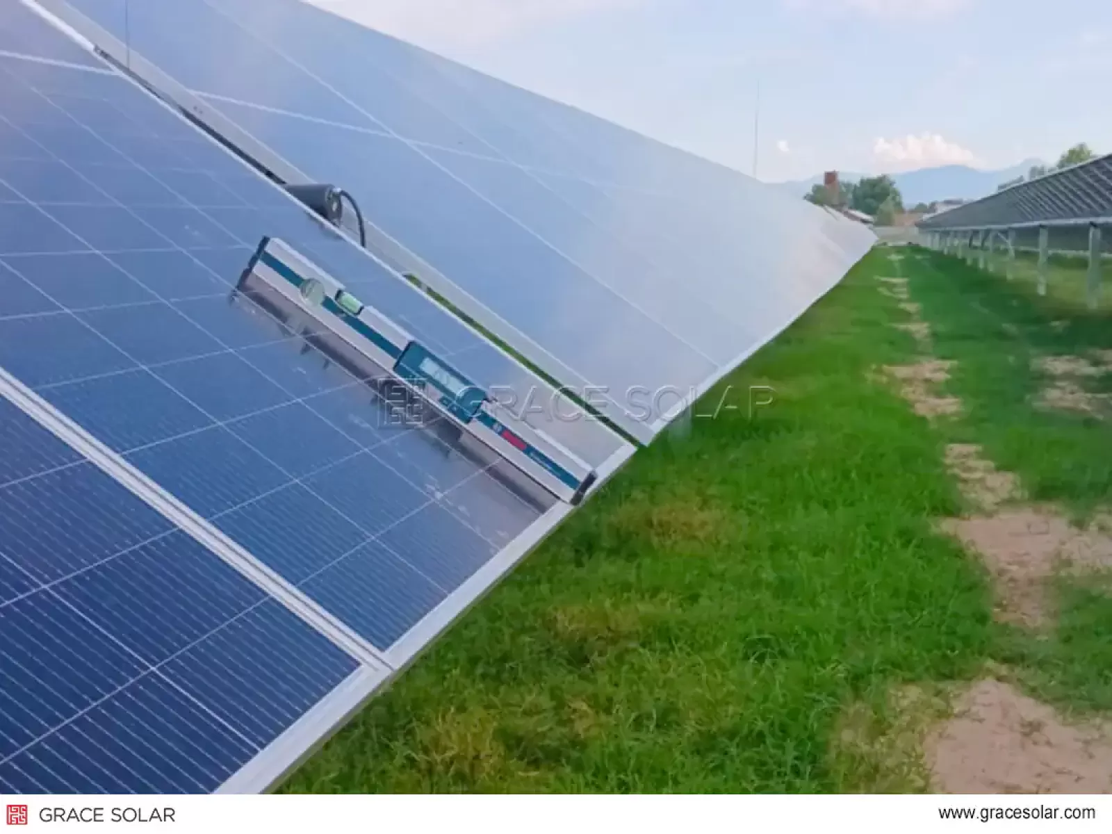 ​​Grace Solar GS-Light Tracking System – 8.5MW Bulgaria Solar Farm Overview​​