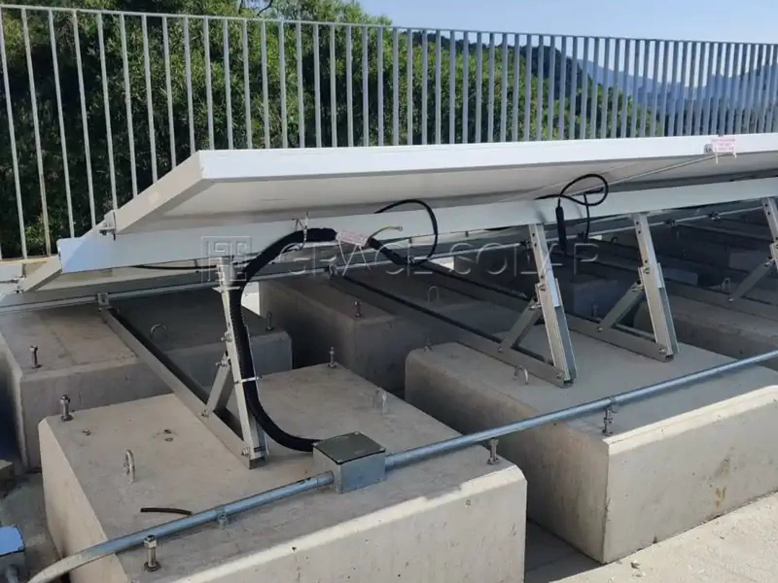 Grace Solar 200KW Rooftop Mounting System - Hong Kong Installation Overview