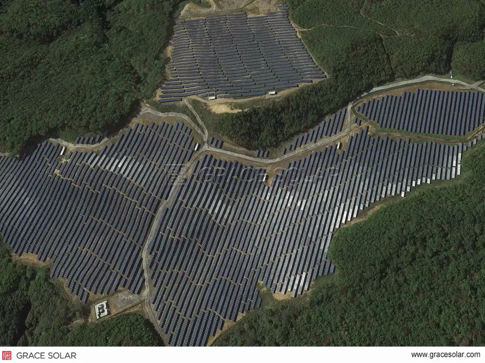 Projet de montage au sol à grande échelle à Miyagi