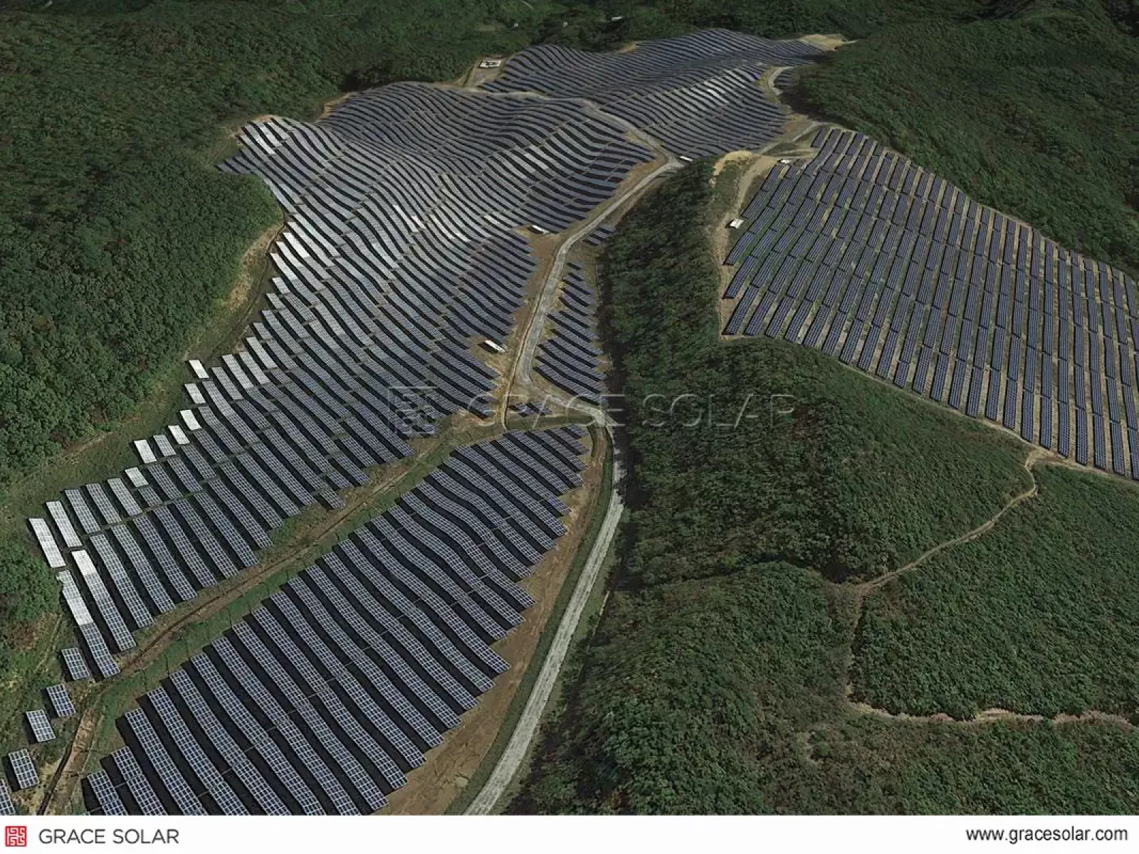 Projet de montage au sol à grande échelle à Miyagi