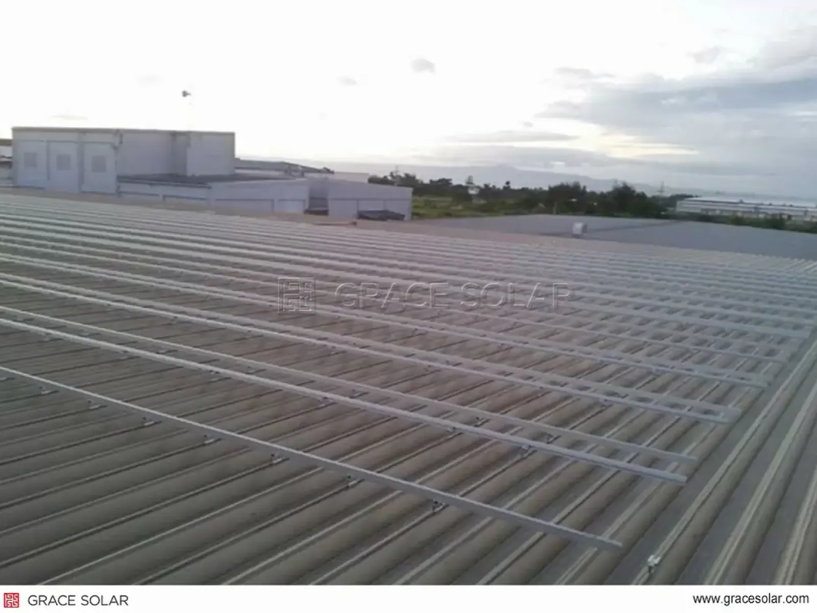 Installation solaire de 200KW sur toit aux Philippines