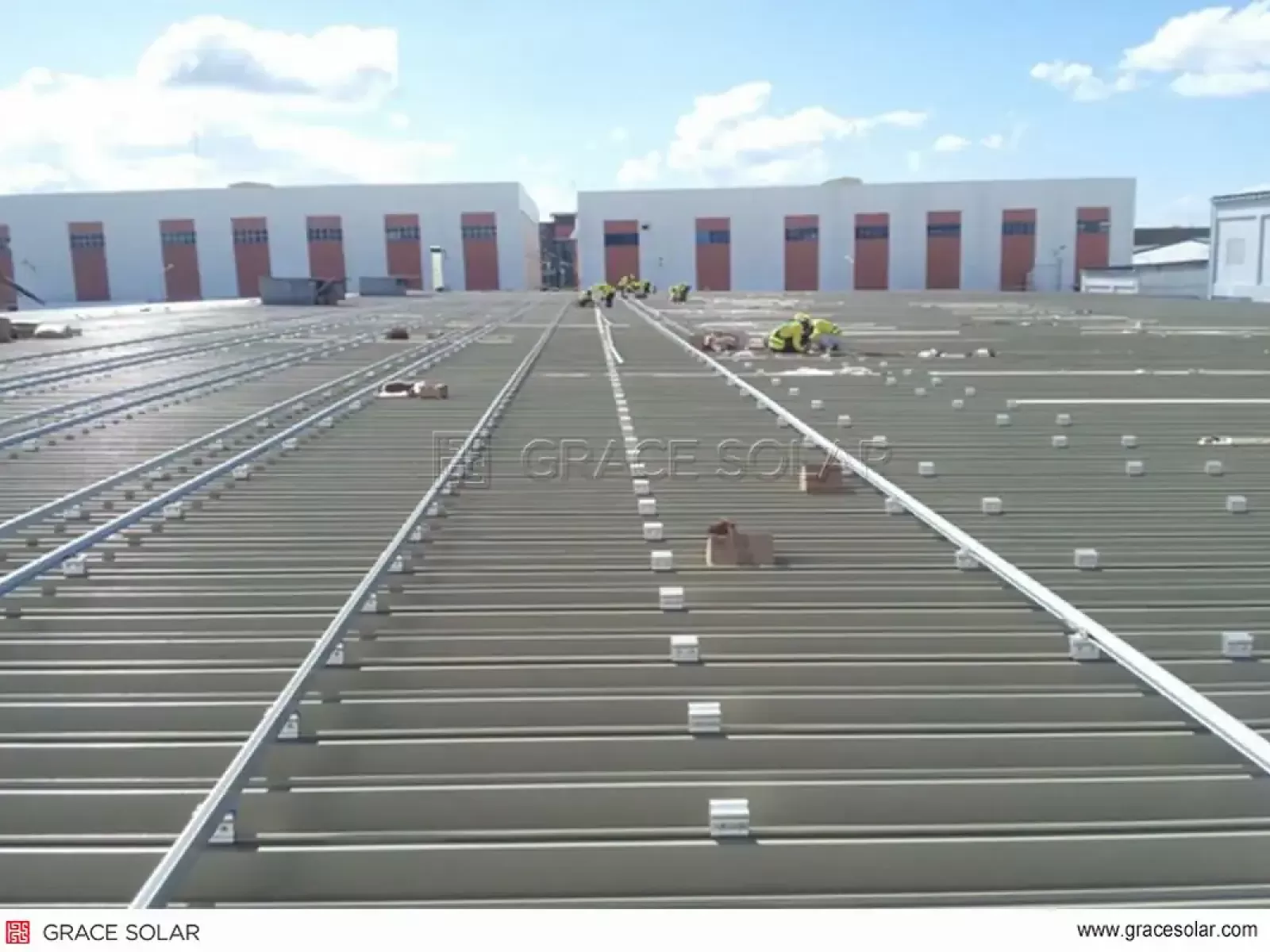 Système à ballast GS-BAPV sur toit commercial