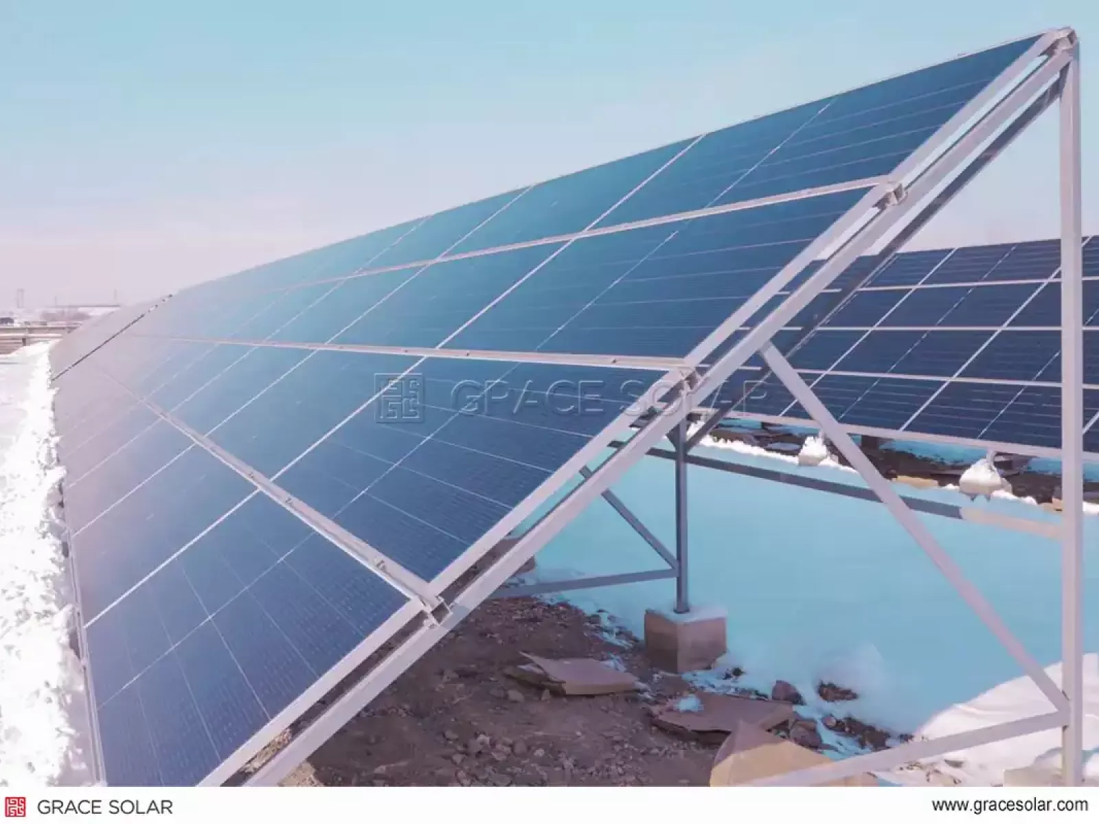 متتبعات Grace Solar أحادية المحور في أرمينيا