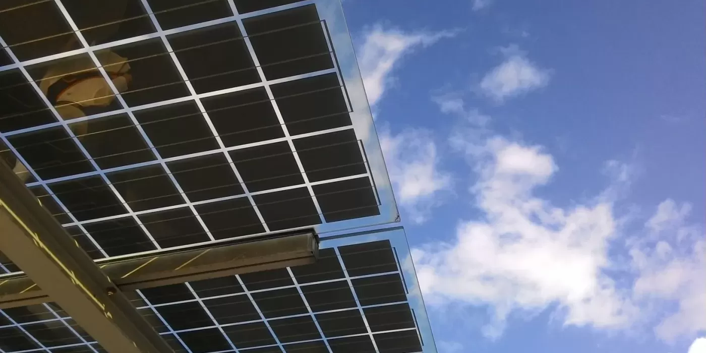 Grace-Solar-banner-of-factory