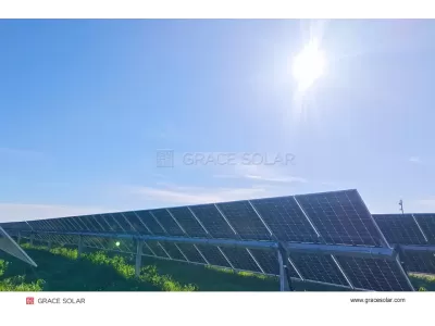 Système de Suivi Solaire 2 Axes Système de Suivi Solaire 2 Axes