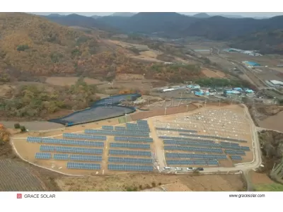 Systèmes de Traqueurs Photovoltaïques Systèmes de Traqueurs Photovoltaïques